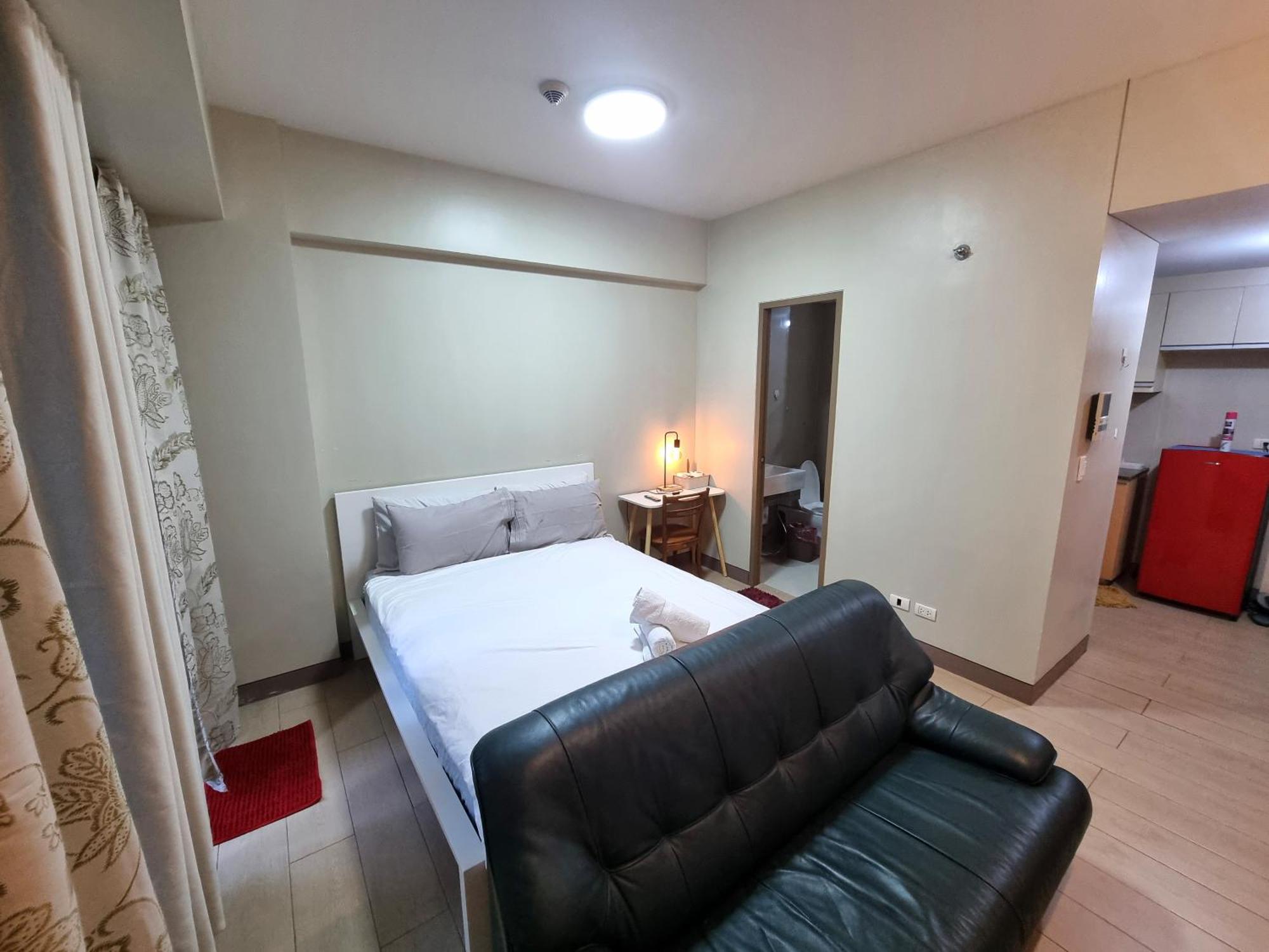 Palm Tree Condos Near Mnl Airport Terminal 3 By Elr Manila Exterior photo